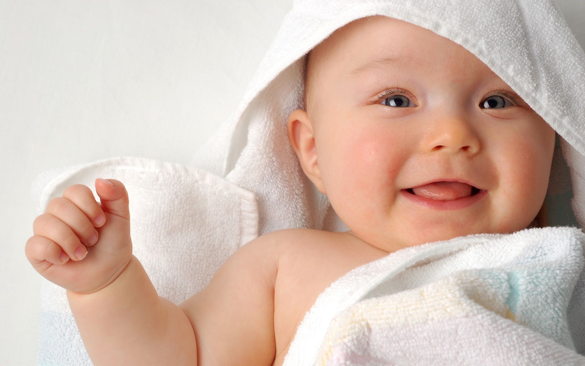 white towel